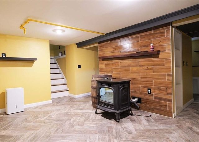 21 Englewood, Worcester, MA 01603