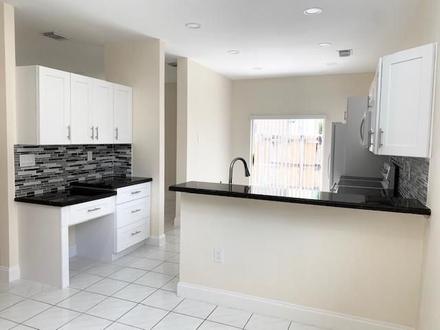 3145 N 37th Avenue, Hollywood, FL 33021