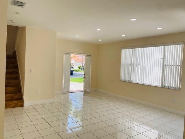 3145 N 37th Avenue, Hollywood, FL 33021