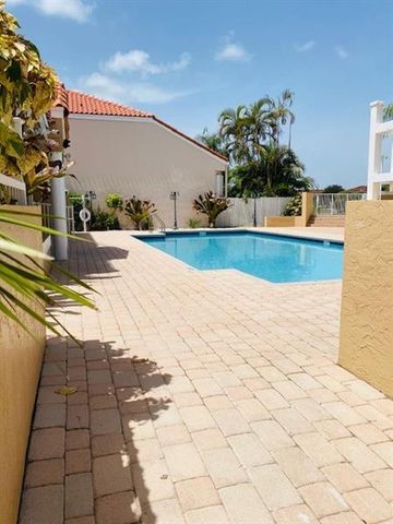 3145 N 37th Avenue, Hollywood, FL 33021