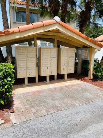 3145 N 37th Avenue, Hollywood, FL 33021