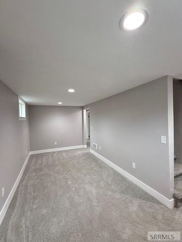 576 Sonny Street, Blackfoot, ID 83221