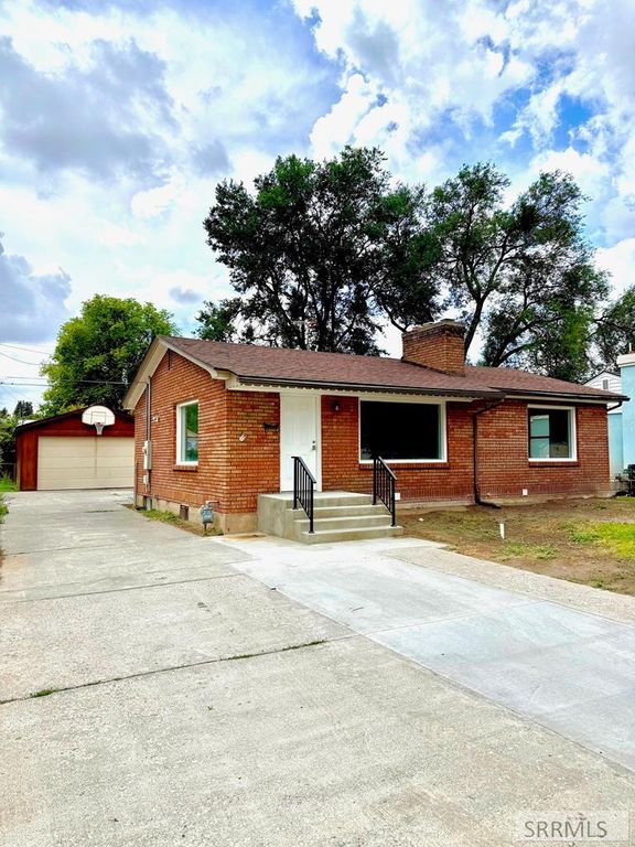 576 Sonny Street, Blackfoot, ID 83221