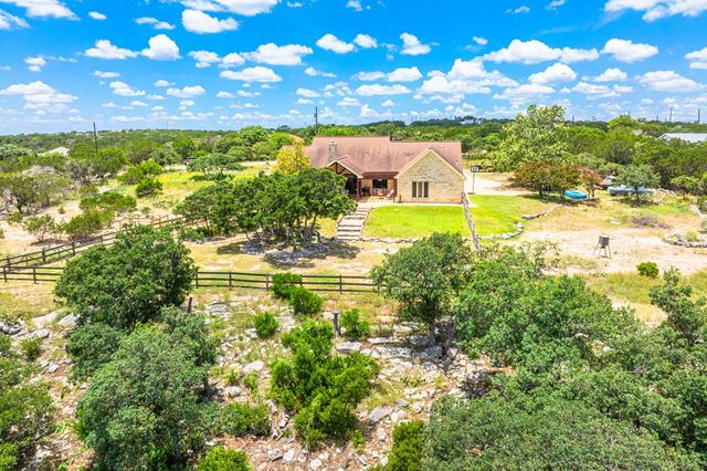 142 W Ledge Stone Lane, Hunt, TX 78024