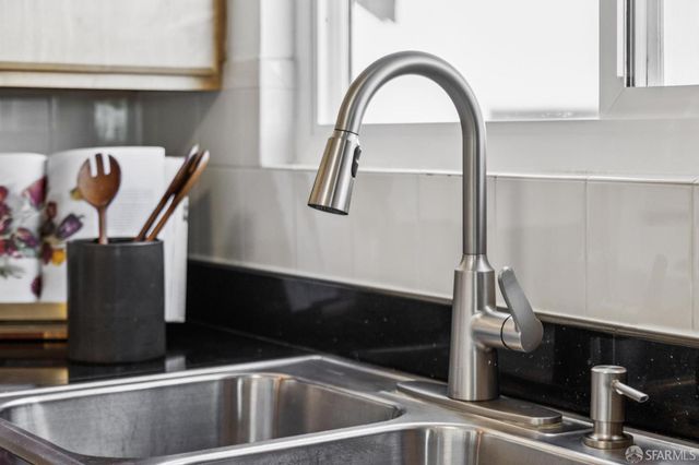 364 Baltimore Way, San Francisco, CA 94112