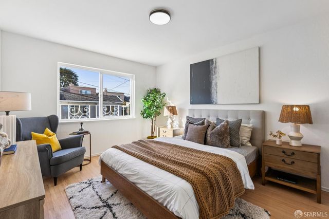 364 Baltimore Way, San Francisco, CA 94112