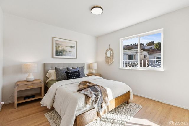 364 Baltimore Way, San Francisco, CA 94112