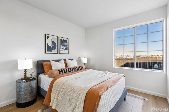 364 Baltimore Way, San Francisco, CA 94112