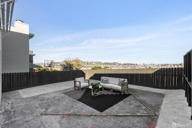 364 Baltimore Way, San Francisco, CA 94112