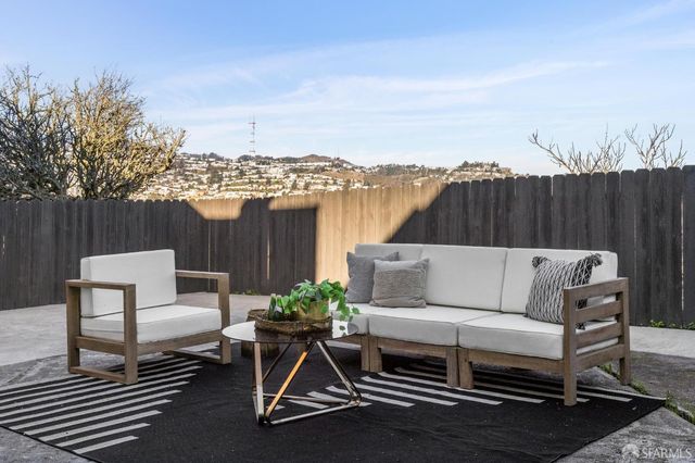 364 Baltimore Way, San Francisco, CA 94112