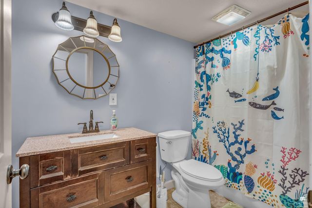 4541 Periwinkle Drive, Manhattan, KS 66502