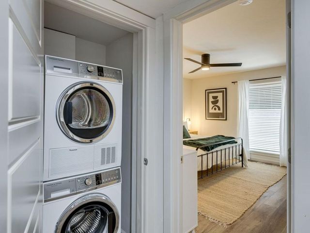 1110 Sherwood Lane 223, Nichols Hills, OK 73116