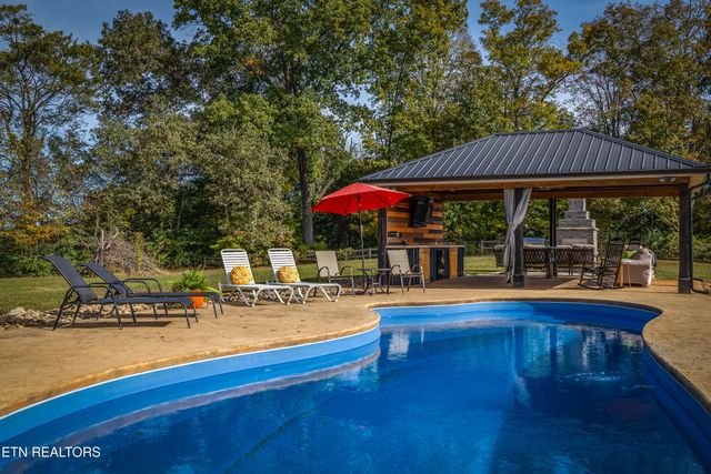 511 Windlass Rd, Knoxville, TN 37934