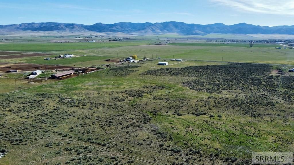 Image 11 of property listing at 22827 S Race Track Road, Downey, ID 83234