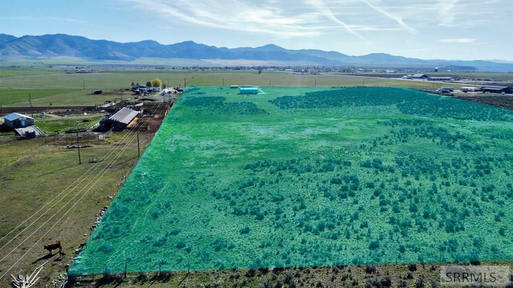 Image 17 of property listing at 22827 S Race Track Road, Downey, ID 83234