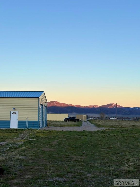 Image 23 of property listing at 22827 S Race Track Road, Downey, ID 83234