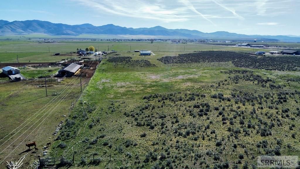 Image 5 of property listing at 22827 S Race Track Road, Downey, ID 83234