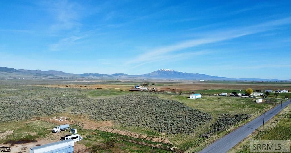 Image 7 of property listing at 22827 S Race Track Road, Downey, ID 83234