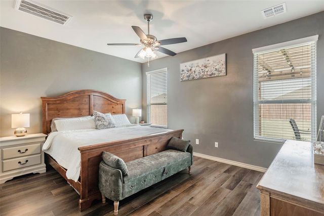 2517 Colby Court, Yukon, OK 73099