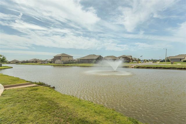2517 Colby Court, Yukon, OK 73099