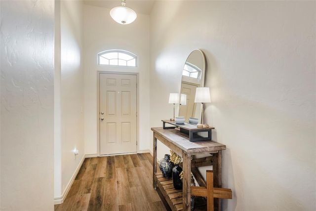 2517 Colby Court, Yukon, OK 73099