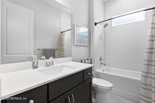 140 COURTNEY OAKS Drive, St. Augustine, FL 32092