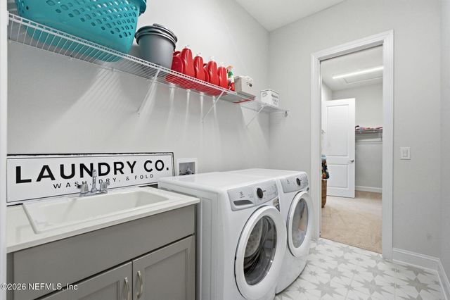 140 COURTNEY OAKS Drive, St. Augustine, FL 32092