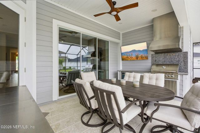 140 COURTNEY OAKS Drive, St. Augustine, FL 32092