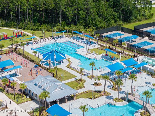 140 COURTNEY OAKS Drive, St. Augustine, FL 32092