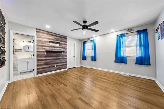 193 Deerfield Country Road, Randleman, NC 27317