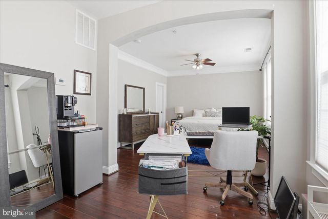 21179 ASHBURN HEIGHTS DR, Ashburn, VA 20148