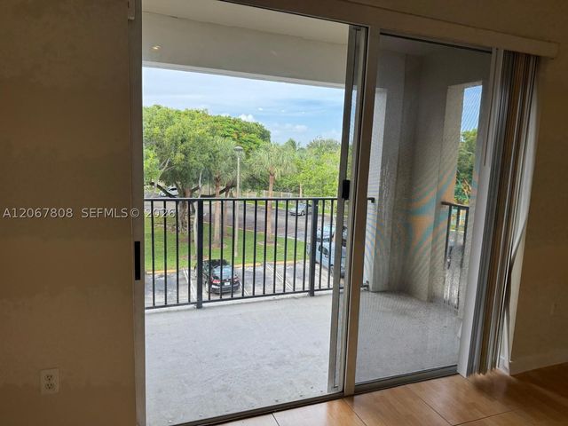 2160 E Preserve Way 305, Miramar, FL 33025