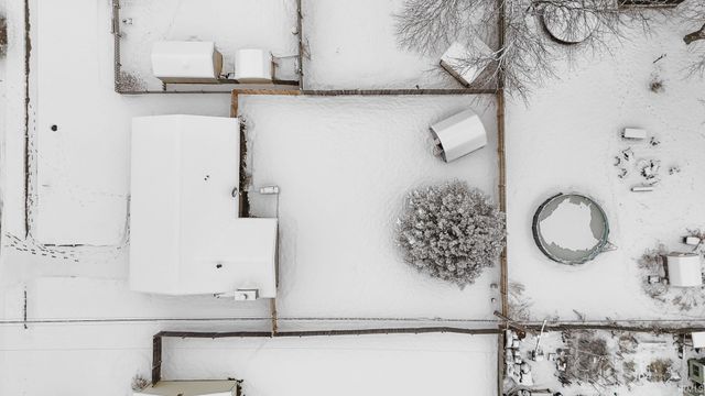 8108 Newfield Drive, Fort Wayne, IN 46815