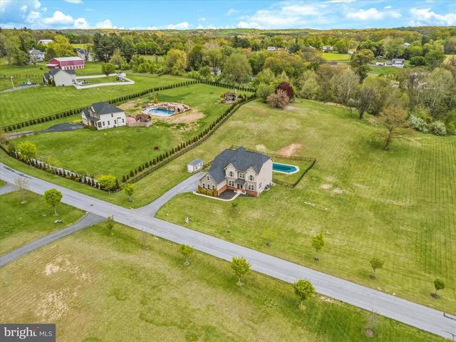 3127 ROBERTS LNDG, Finksburg, MD 21048