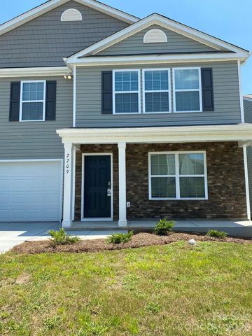 2209 Rolling Hills Drive, Dallas, NC 28034