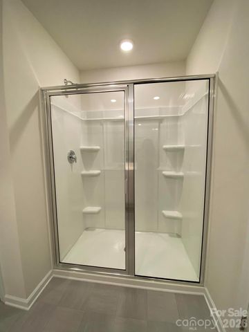 2209 Rolling Hills Drive, Dallas, NC 28034