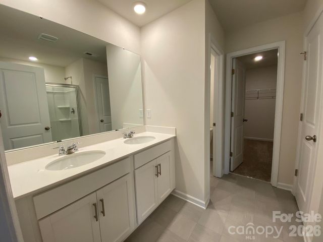 2209 Rolling Hills Drive, Dallas, NC 28034