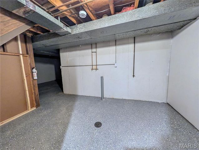 7639 Capilia Drive, Crestwood, MO 63123