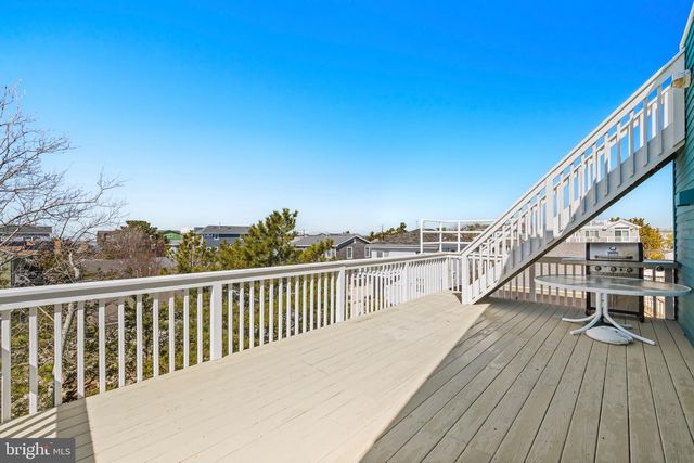 2205 N CENTRAL AVE, Surf City, NJ 08008