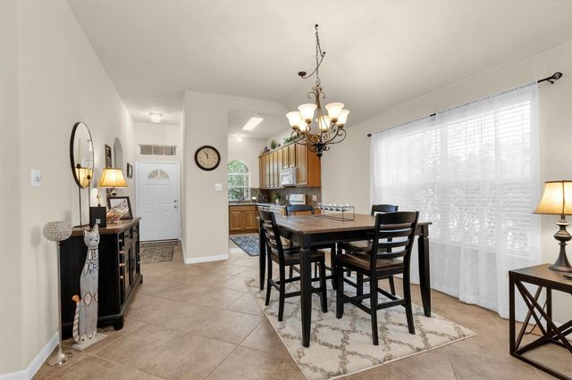 103 Cove W, Montgomery, TX 77356