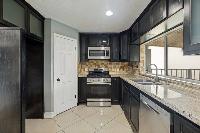 2502 Planters House Lane, Katy, TX 77449