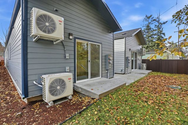 3613 E 8th Ave, Spokane, WA 99202