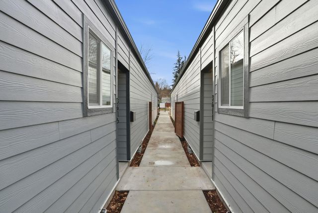 3613 E 8th Ave, Spokane, WA 99202