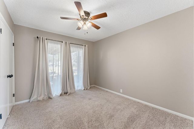 76 April Wind Drive S, Conroe, TX 77356