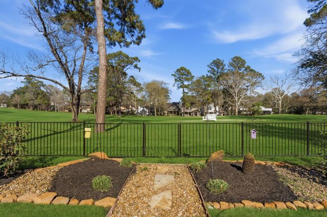 76 April Wind Drive S, Conroe, TX 77356