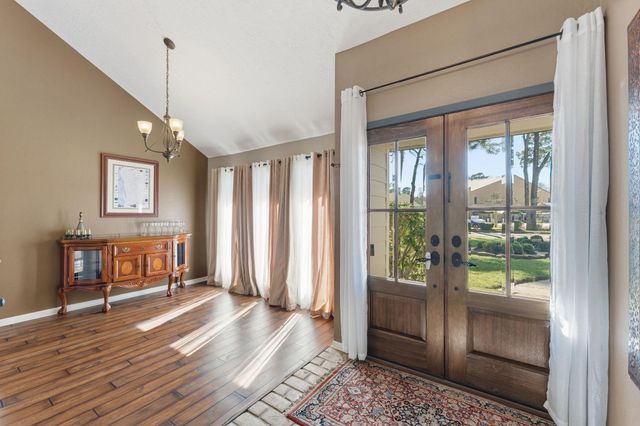 76 April Wind Drive S, Conroe, TX 77356