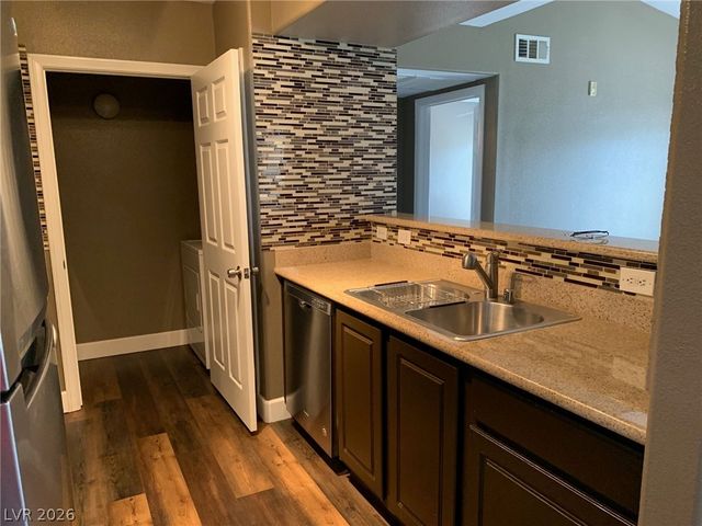 8000 West Badura Avenue 2158, Las Vegas, NV 89113