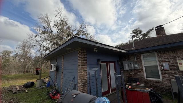 227 County Road 912a, Brazoria, TX 77422