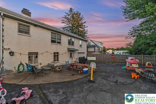 507 Dalton Street, Emmaus Boro, PA 18049
