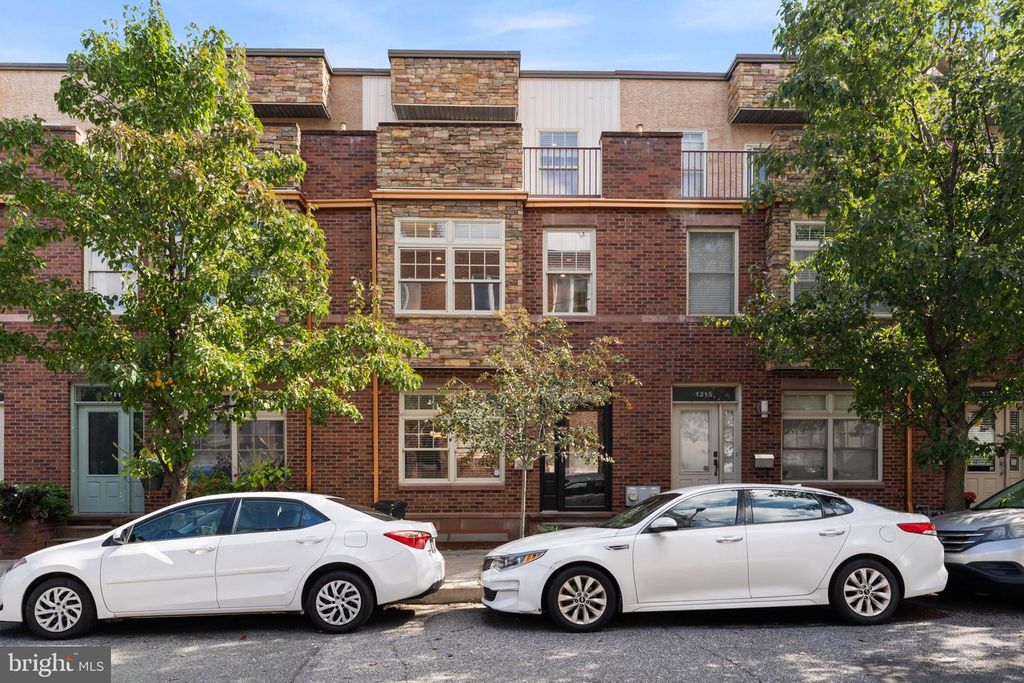 1213 S JUNIPER ST, PHILADELPHIA, PA 19147 — photo 2